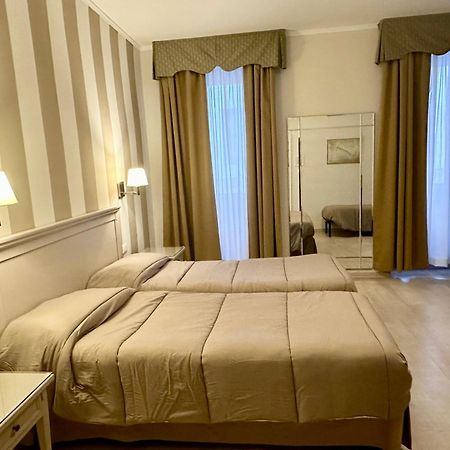 Hotel Bristol Trieste Eksteriør bilde